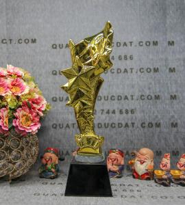 Cúp-nghệ-thuật-5-2