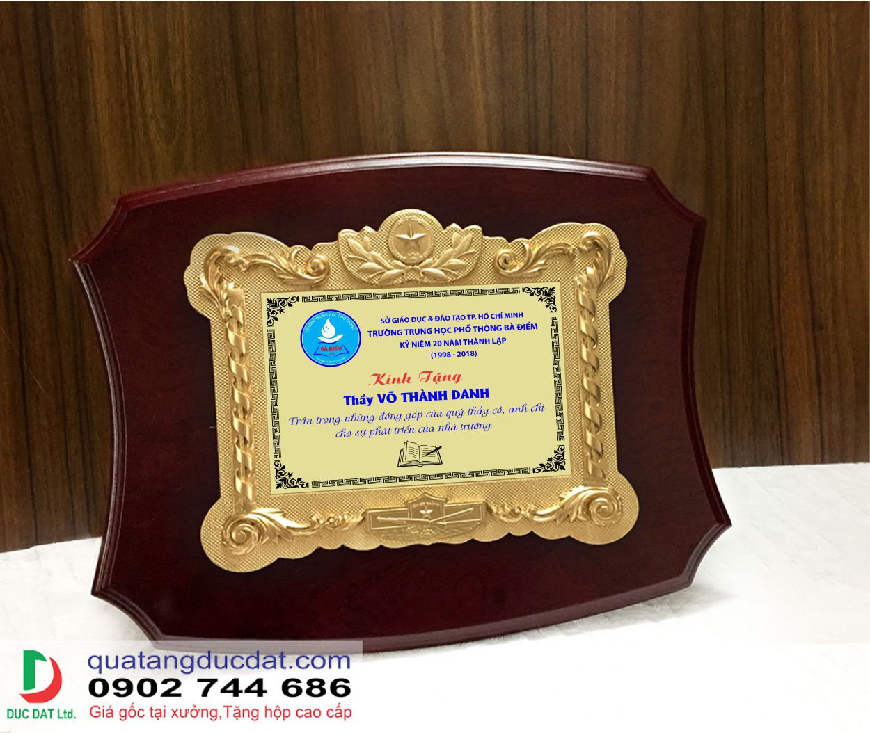 Kỷ-niệm-chương-gỗ-đồng-33-2