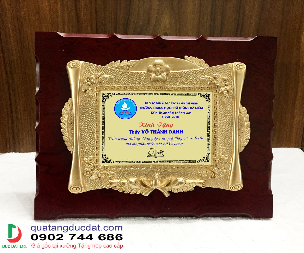 Kỷ-niệm-chương-gỗ-đồng-34-2